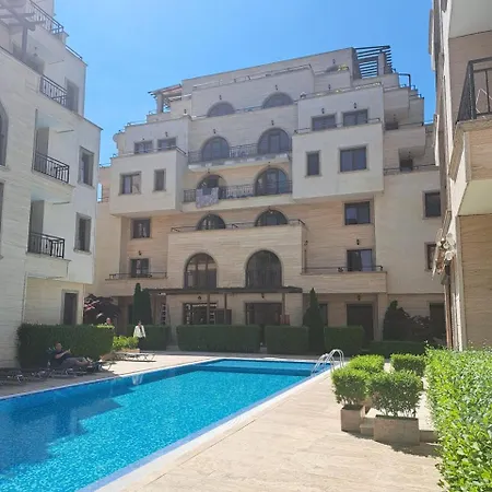 комплекс амара а4 Sluneční pobřeží